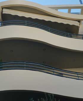 Εργασίες:Επιδιωρθωση εμφανων μπετων σε μπαλκονι